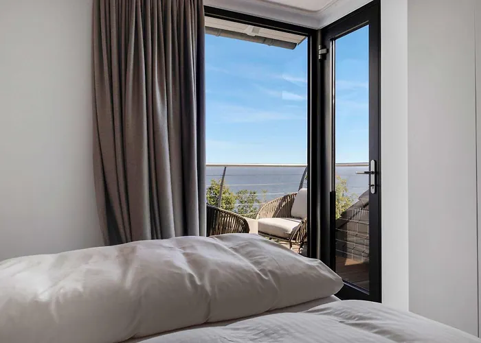 Dream Penthouse With Panoramic Sea View Pool * Sellin (Rugen)