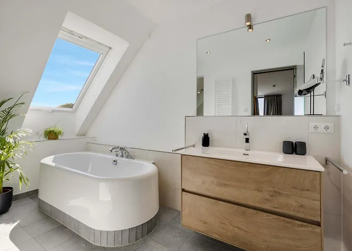 Dream Penthouse With Panoramic Sea View Pool Apartment